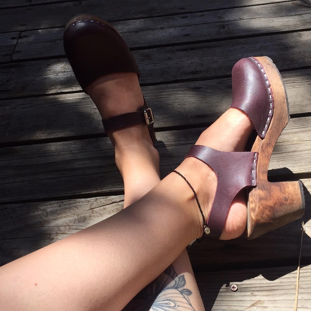 Lotta High-Wood Clogs